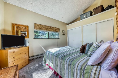 Moose Hideaway image 11